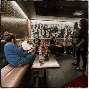 Sala para actos, presentaciones y eventos de empresas